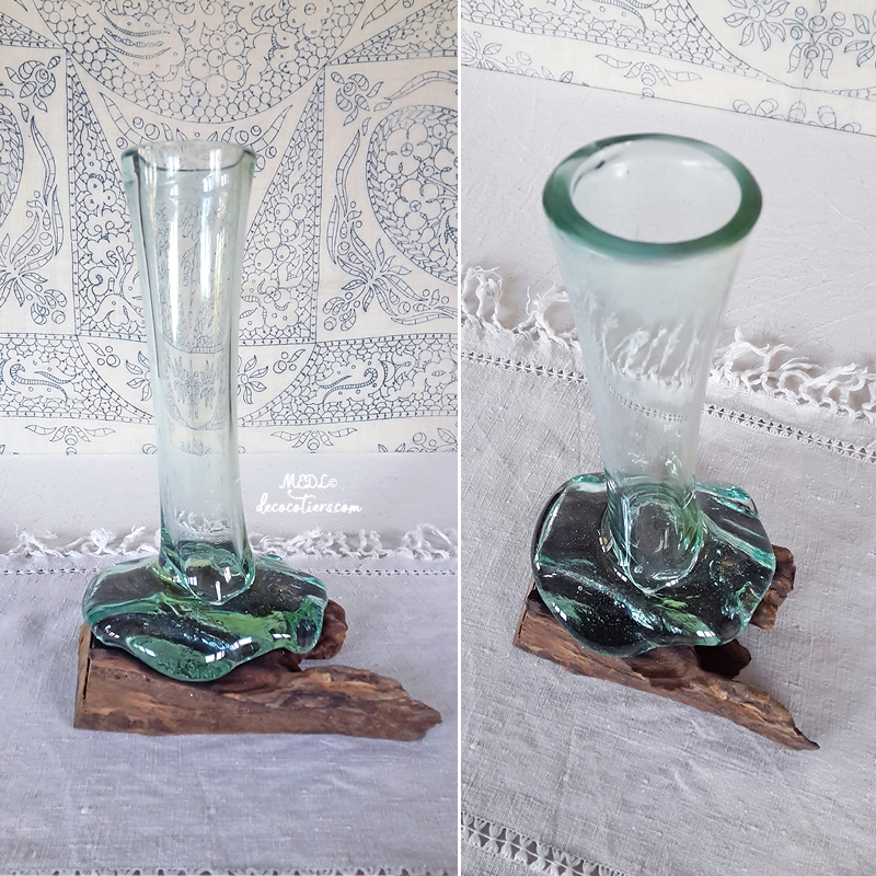 « Vase en verre soufflé sur son épais branchage » avec options de tailles
