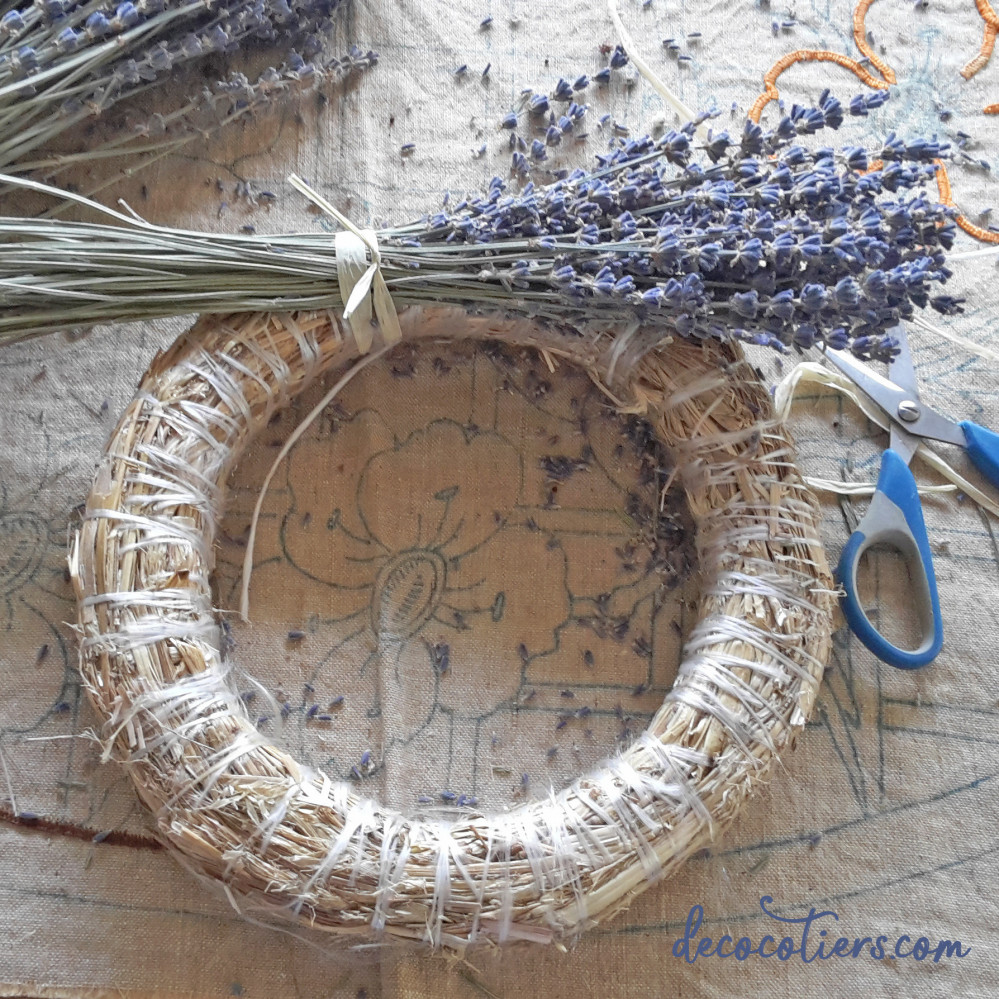 « Très jolie couronne de lavande bohème, 35 cm »